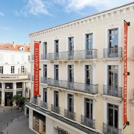 N - Ascenseur - 2 Min Du Palais - Climatise Apartmán *